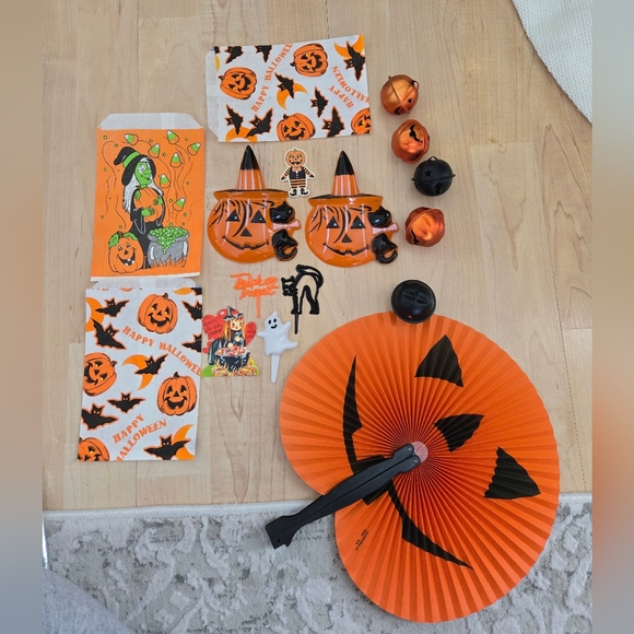 Vintage Other - Lot of 15 vintage Halloween decorations, trick or treat bags, bells